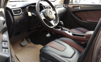 汽车内饰改装多少钱