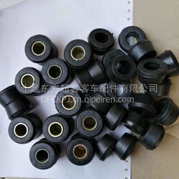 汽车避震器一套多少钱