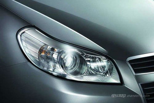 汽车疝气灯色温多少好 汽车疝气灯色温多少好