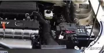 夏天汽车电瓶用多少电好