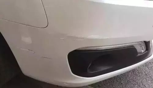 汽车修复划痕多少钱