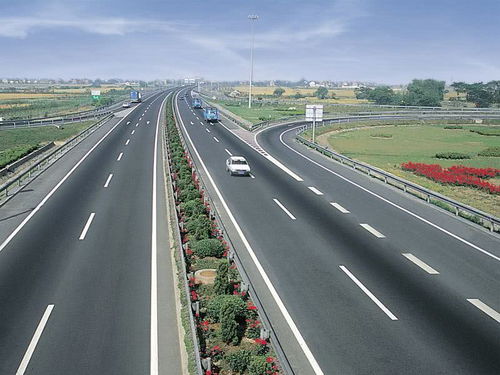 汽车在国道上开多少码