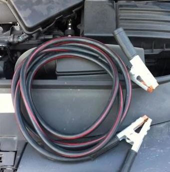 汽车电瓶起动次数是多少 汽车电瓶起动次数是多少