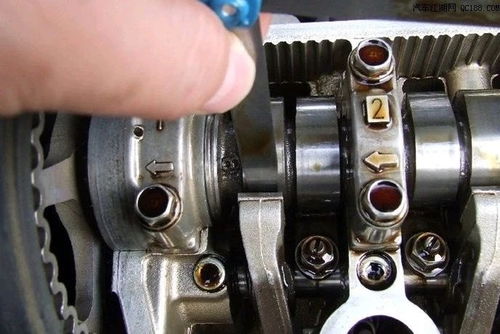 小汽车气门间隙多少合适