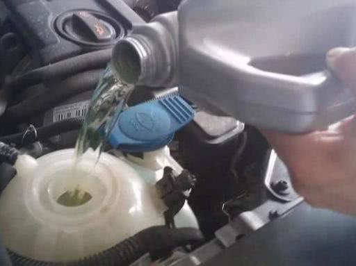 汽车冷却液多少正常 汽车冷却液多少正常