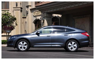 小汽车多少公里换车好点