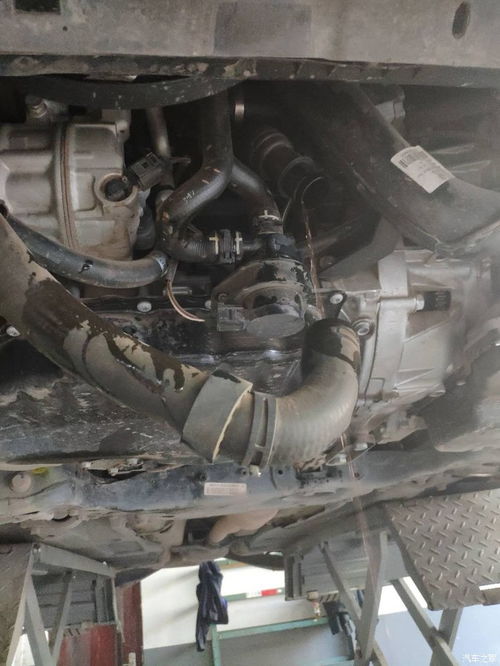 汽车换冷却多少升机油