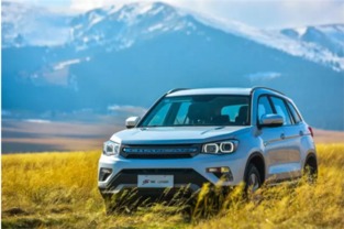 四缸汽车能跑多少迈