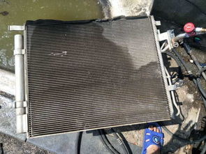 修汽车水箱多少钱