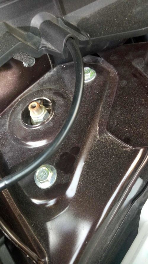 汽车活塞多少度合适换