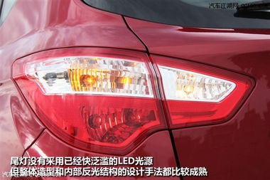 长安汽车尾灯多少钱 长安汽车尾灯多少钱