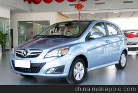 汽车10公里耗电多少