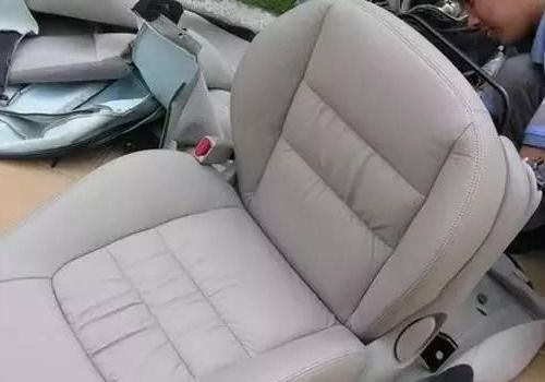 汽车换皮座椅多少钱