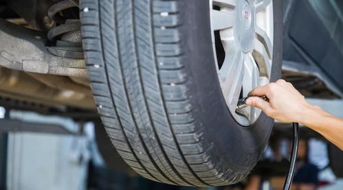 汽车一般胎压多少