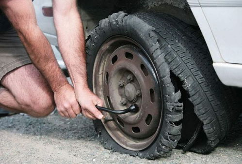 汽车胎压多少不能过高