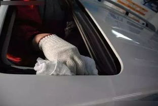 汽车天窗修理多少钱啊