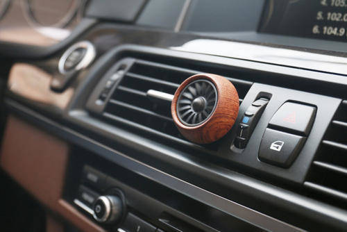 汽车内空调多少度合适 汽车内空调多少度合适