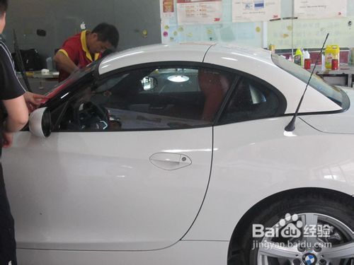 汽车金属膜多少钱 汽车金属膜多少钱