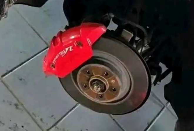 惠州汽车卡钳喷漆多少钱 惠州汽车卡钳喷漆多少钱