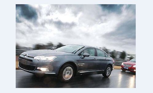 汽车预热多少公里保养