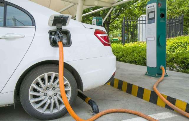 汽车换电池后续航多少