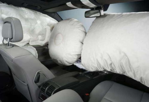 汽车气囊打开维修多少钱