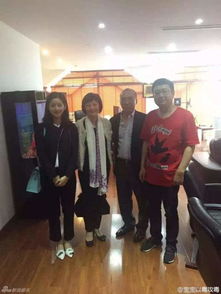 久未公开露面的刘强东现身香港