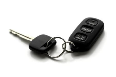 配汽车遥控钥匙多少钱