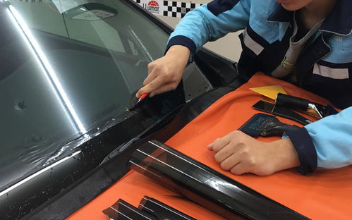 汽车侧挡玻璃多少钱 汽车侧挡玻璃多少钱