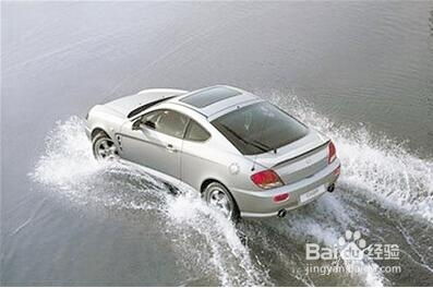 汽车泡水赔多少 汽车泡水赔多少