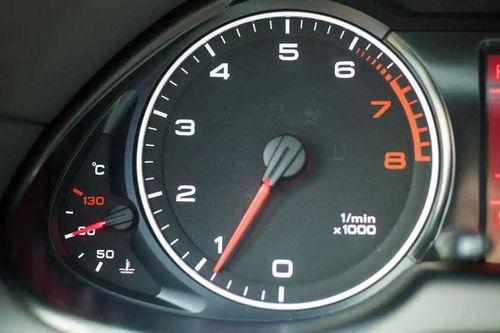 汽车转速表控制多少