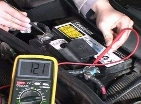 汽车电瓶全车电用多少