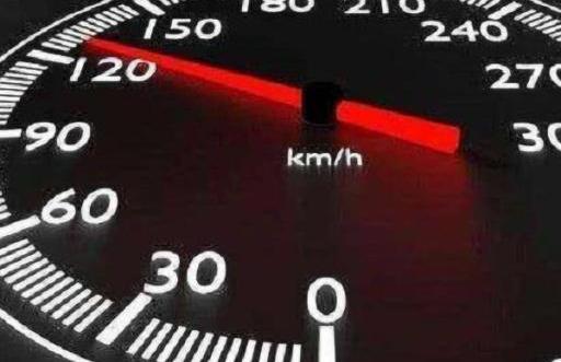 汽车的速度每小时多少公里 汽车的速度每小时多少公里