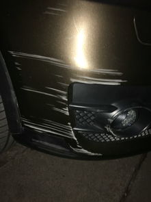 汽车刮痕补漆多少钱