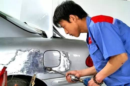 汽车喷漆比例是多少