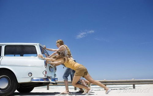 汽车电瓶维护多少小时换