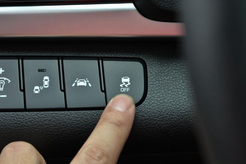 汽车按键电压标准是多少