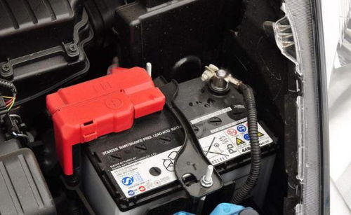 汽车不熄火电瓶电压多少