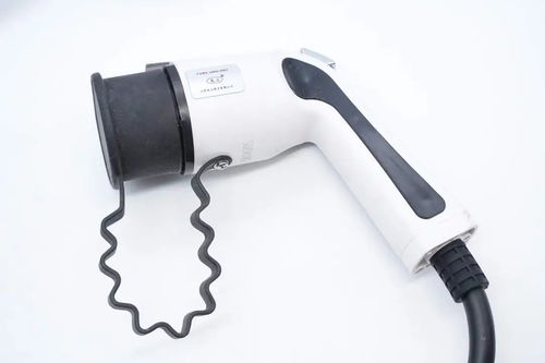 汽车充电枪电压多少瓦 汽车充电枪电压多少瓦