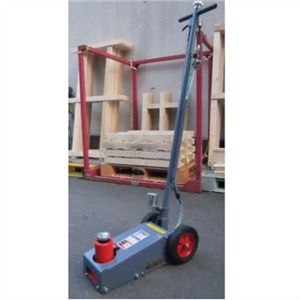 重型汽车油压多少正常