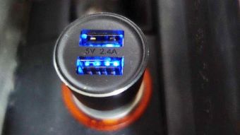 电瓶没连接汽车电压多少