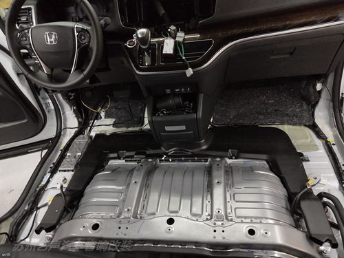 汽车隔音加装底板多少钱