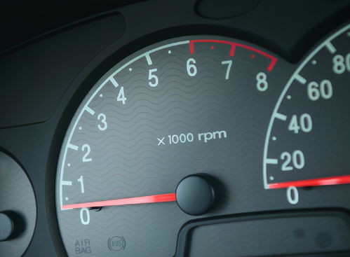 汽车怠速转速多少合适 汽车怠速转速多少合适