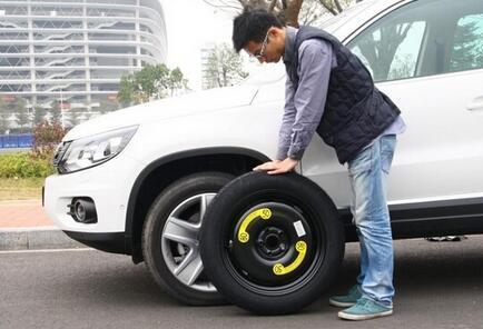 汽车备胎多少钱