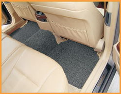 换汽车地毯需要多少钱