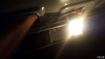 汽车后尾箱灯高度多少