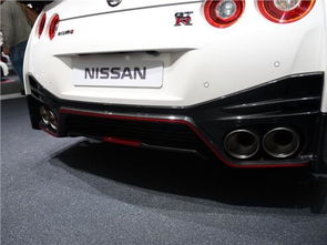 汽车最高是多少排量的 汽车最高是多少排量的