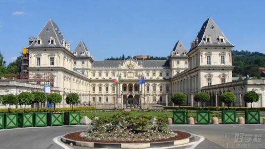 人民币7.8元可以在意大利买三层别墅 人民币7.8元可以在意大利买三层别墅