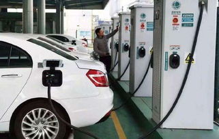 汽车充电桩有多少伏电