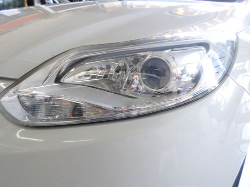 小汽车车灯多少瓦够用